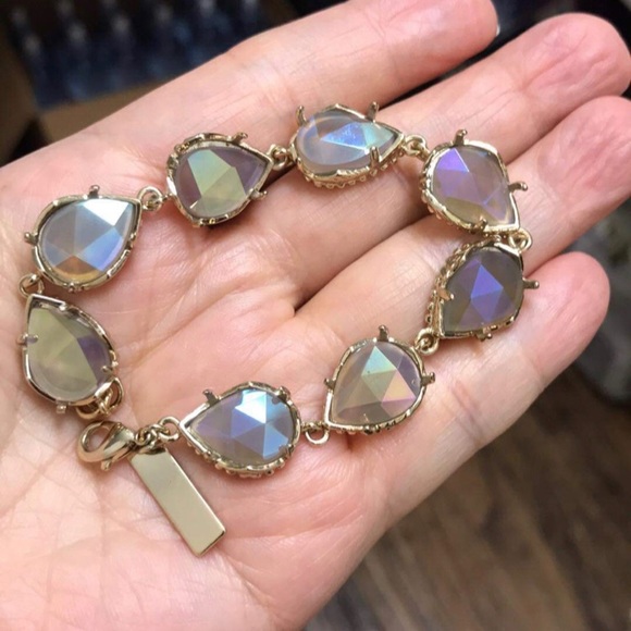 Kendra Scott Brynn Bracelet - Picture 4 of 11